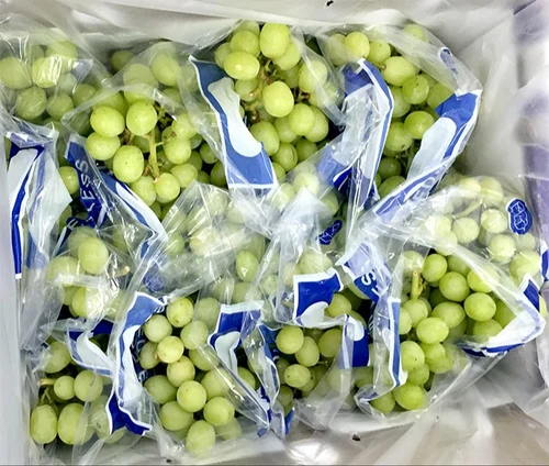 Grapes (4Kg)